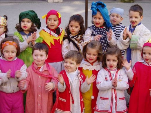 /Archivos/Fotos/25/Salamanca/Col Almarza fiestas1.jpg